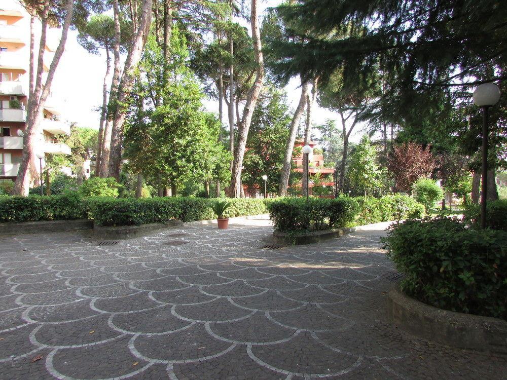 Villa Dei Giuochi Delfici Rome Exterior photo